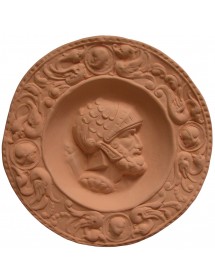Medalla romano con casco de escamas